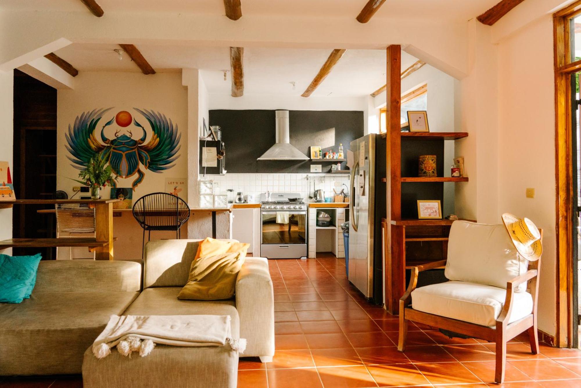 Salty Enthusiasts Share House & Villas Playa Santa Teresa  ภายนอก รูปภาพ